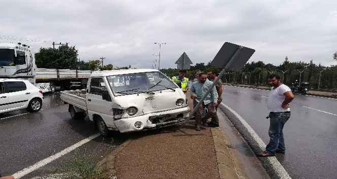 Kocaeli’de zincirleme trafik kazası: 3 yaralı