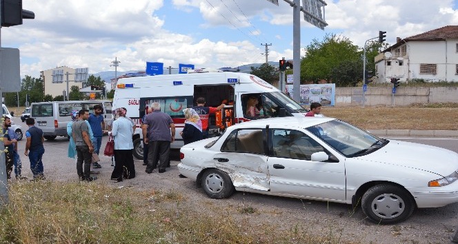 Niksar’da trafik kazası: 5 yaralı