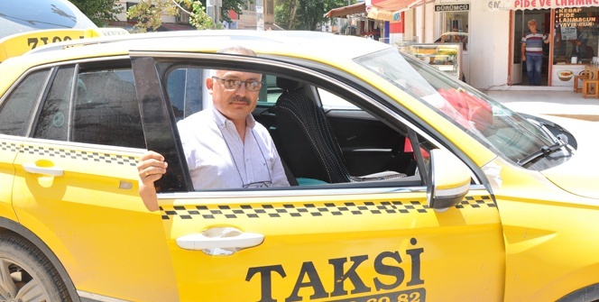 Evden kaçan 14 yaşındaki kızı taksici ailesine teslim etti