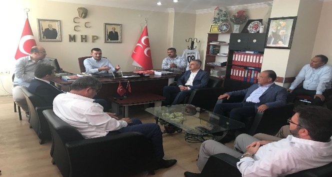AK Parti’li vekillerden MHP İl Teşkilatına ziyaret