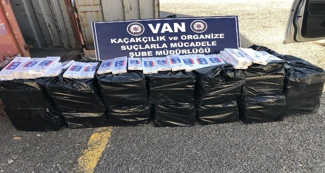 Van’da 9 bin paket kaçak sigara ele geçirildi