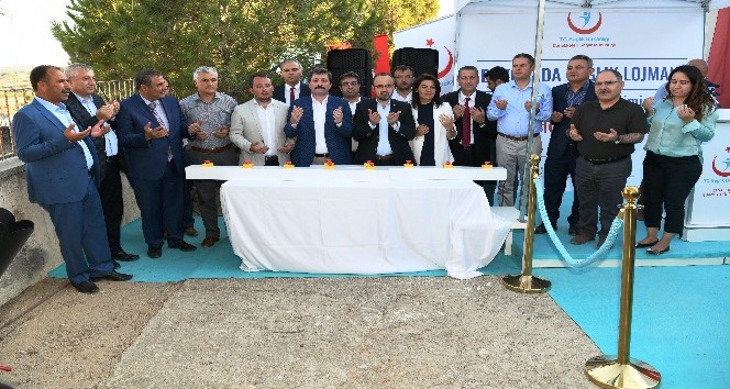 Turan, Bozcaada’da Sağlık Lojmanları Temel Atma Törenine katıldı