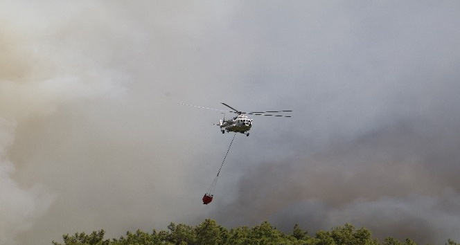 Antalya’daki orman yangını devam ediyor