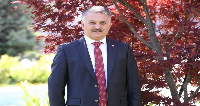 Vali Yazıcı, 24 Temmuz basın bayramını kutladı