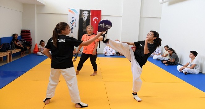 KONSEM Yaz Okulu’nda teakwondo kursu