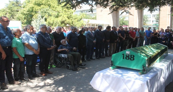 Atletizm Milli Takım Antrenörü Tunç için cenaze töreni düzenlendi