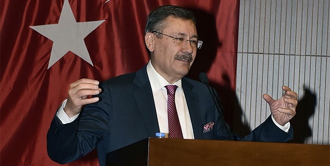 Melih Gökçek'in anketi sosyal medyayı salladı!
