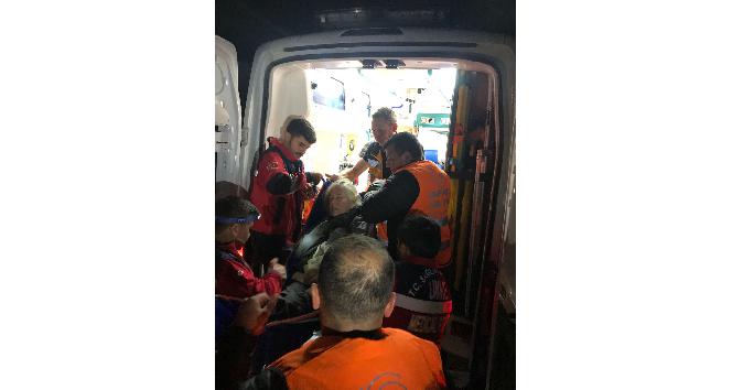 Rahatsızlanan İspanyol dağcı helikopterle kurtarıldı