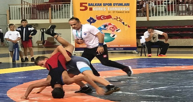 Yalova’da 5. Balkan Spor Oyunları Güreş Turnuvası sona erdi