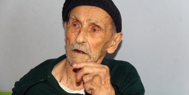 3 Osmanlı Padişahı, 12 Cumhurbaşkanı, 27 Başbakan, 1 Başkan gördü