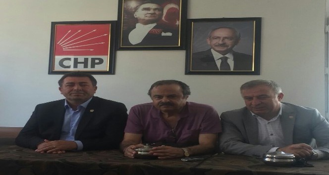 CHP Milletvekili Gökhan Zeybek: “CHP’nin gündeminde olağanüstü kurultay yoktur”
