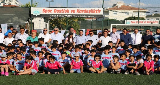 Aksaray Belediyesi yaz spor okulları törenle açıldı
