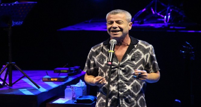 Levent Yüksel, Bodrum da hem coşturdu, hem duygulandırdı