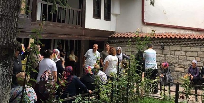 Yerli ve yabancı turistler akın ediyor!