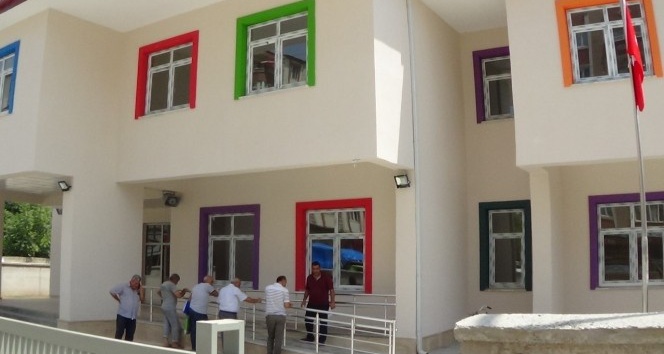 Müdür Aydoğdu yeni açılacak okulları gezdi