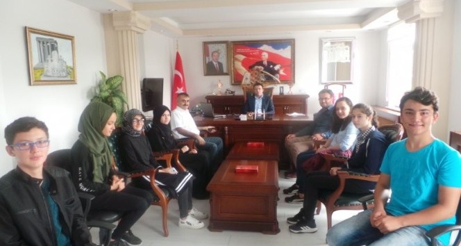 Çavdarhisar İmam Hatip Ortaokulu’ndan tarihi başarısı