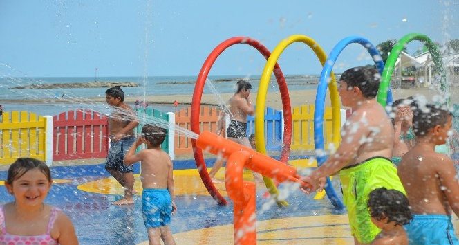 Çocuklardan ‘Su Oyun Parkı’na yoğun ilgi