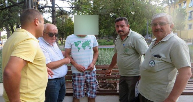 Keklik satışı yapan şahıs suçüstü yakalandı