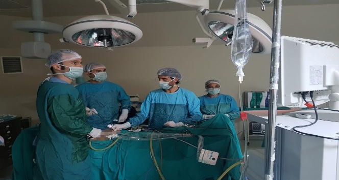 Tunceli’de ilk kez kapalı myom alma ameliyatı gerçekleştirildi