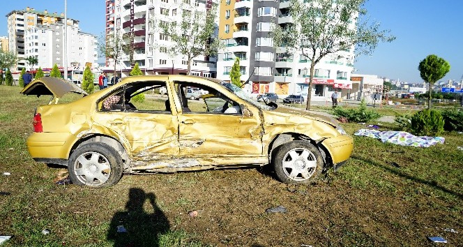 Kastamonu’da iki otomobil çarpıştı: 1 ölü, 10 yaralı