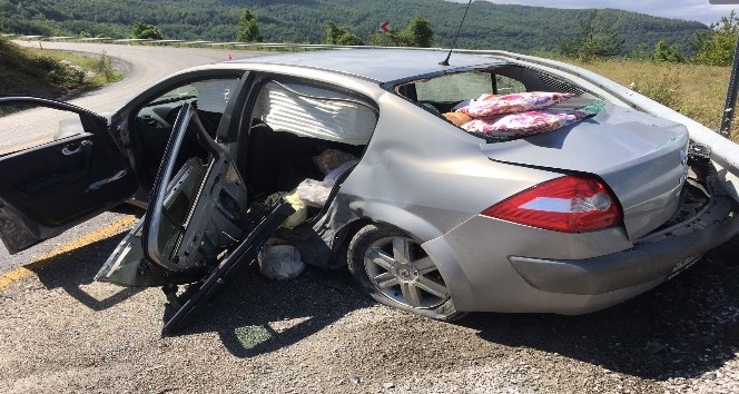 Kastamonu’da trafik kazası: 1’i ağır 5 yaralı