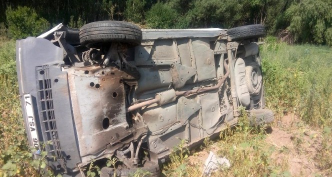 Kırşehir’de otomobil takla attı: 1 ölü