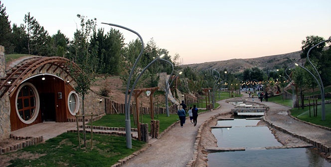 Türkiye'de 'Hobbit' tatil köyü! Büyük ilgi görüyor