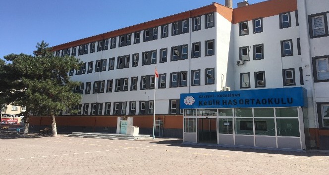 Kadir Has Ortaokulu LGS’de özel okulları geride bıraktı