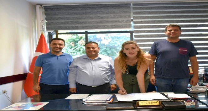 Salihli Belediyespor’dan orta oyuncu transferi