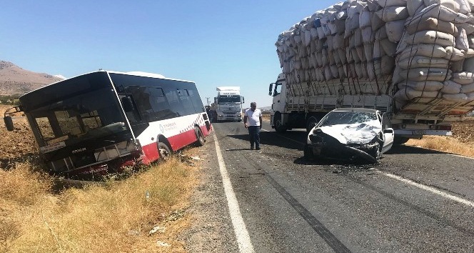 Ergani’de trafik kazası: 3 yaralı