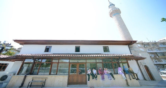 Kadı İzzettin Cami restorasyonu tamamlandı