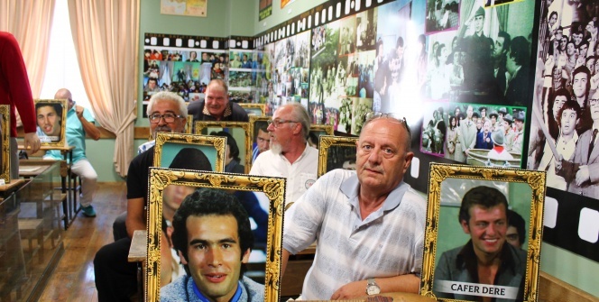 Yıllar sonra bir araya geldiler! İşte Hababam Sınıfı öğrencilerinin son halleri
