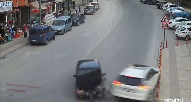 Denizli’de yaşanan trafik kazaları kamerada