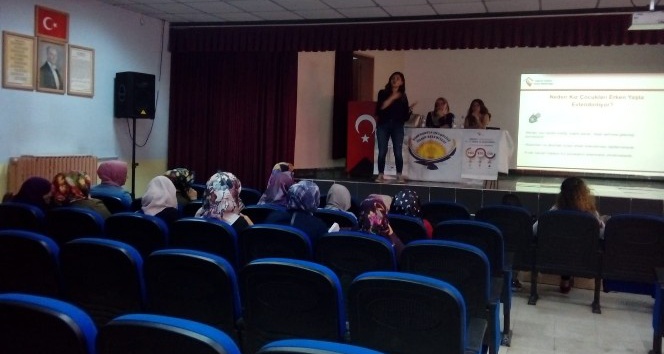 Özalp Belediyesinden kadınlara seminer