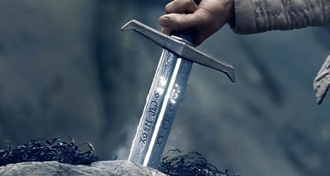 İşte KRAL Arthur&#039;un kılıcı | Kral Arthur&#039;un taşa saplı efsanevi kılıcı hakkında her şey (HADİ SORUSU)