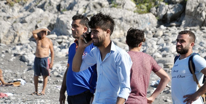 Gözyaşları içinde telefona sarıldı! Kötü haberi böyle verdi