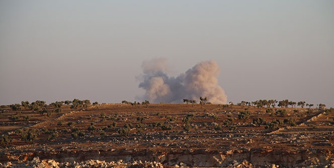 Rus uçakları Halep'i vurdu! Çok sayıda ölü var