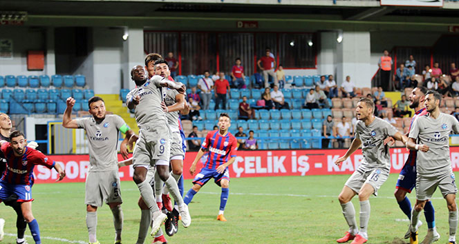 Adana Demirspor, galibiyetle başladı