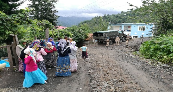 Ordu’da heyelan tehlikesi: 18 ev boşaltıldı