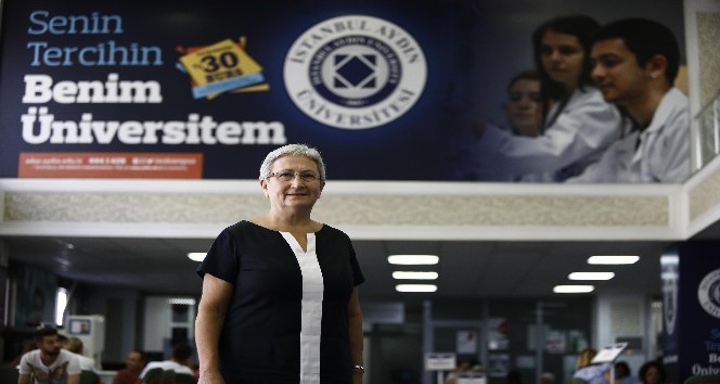 “Nadide Hayat” Öyküsü, İAÜ’den çıktı