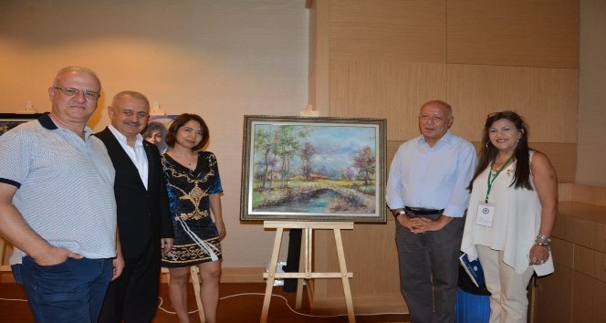 TGRT FM’e İbrahim Halilullah kültürüne hizmet plaketi