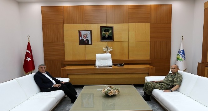 Albay Arıkan’dan Başkan Toçoğlu’na veda ziyareti