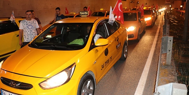 İstanbul’da taksicilerden ABD Başkonsolosluğu önünde protesto