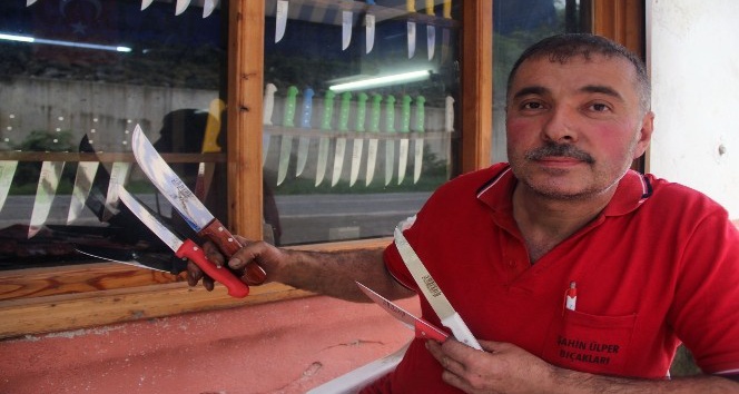 Giresun’da geleneksel yöntemle bıçak yapan son usta