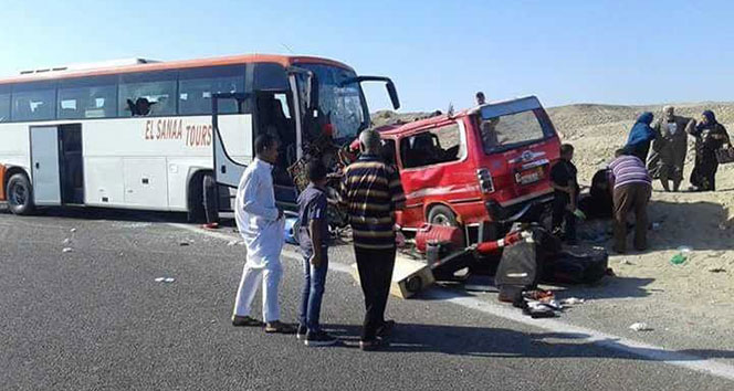 Mısır&#039;da trafik kazası: 8 ölü, 14 yaralı