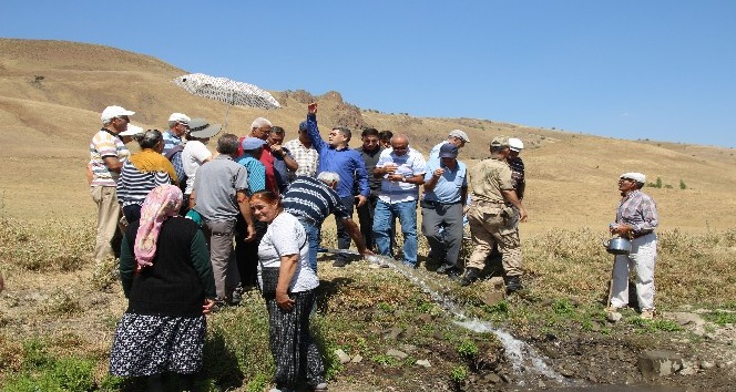 Varto Baltaş köyünde içme suyu sevinci