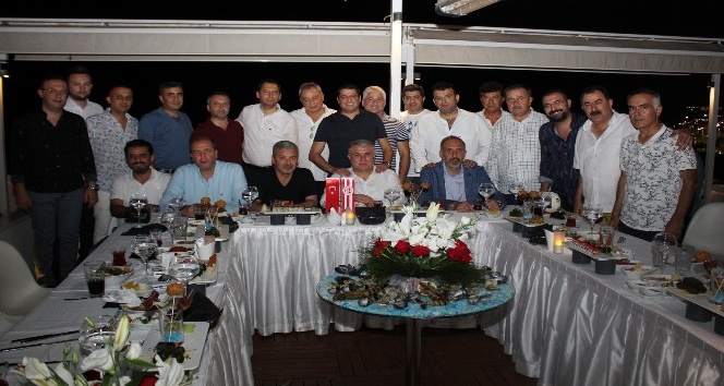Antalyaspor ve Atiker Konyaspor yöneticilerinden dostluk mesajı
