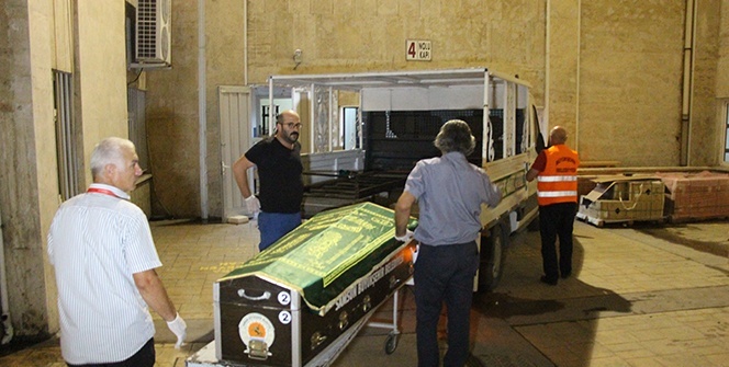 Usta sanatçının cenazesini huzurevi görevlileri teslim aldı