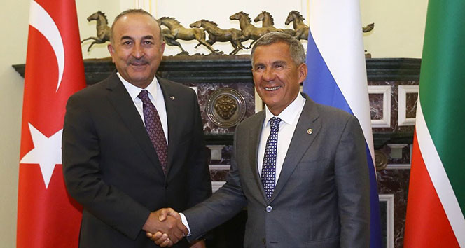 Dışişleri Bakanı Çavuşoğlu, Tataristan Cumhurbaşkanı Minnihanov ile görüştü