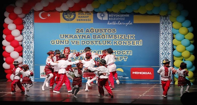 Antalya’da Ukrayna Bağımsızlık Günü kutlandı